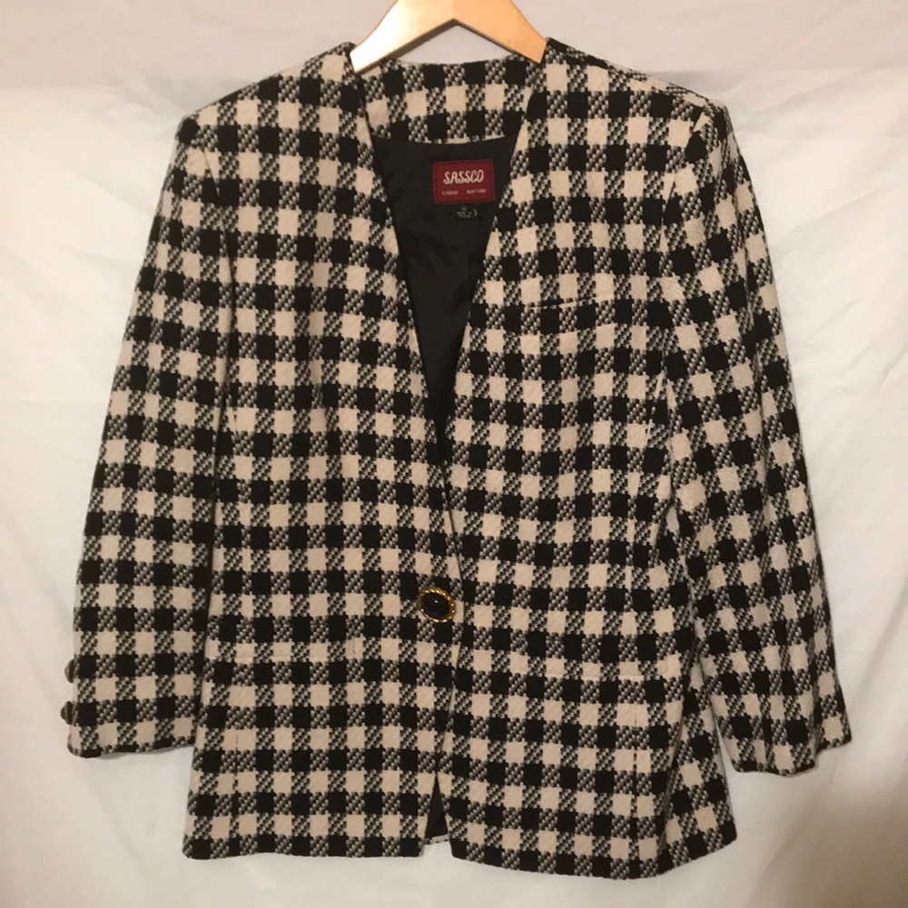 Black and white tweed blazer